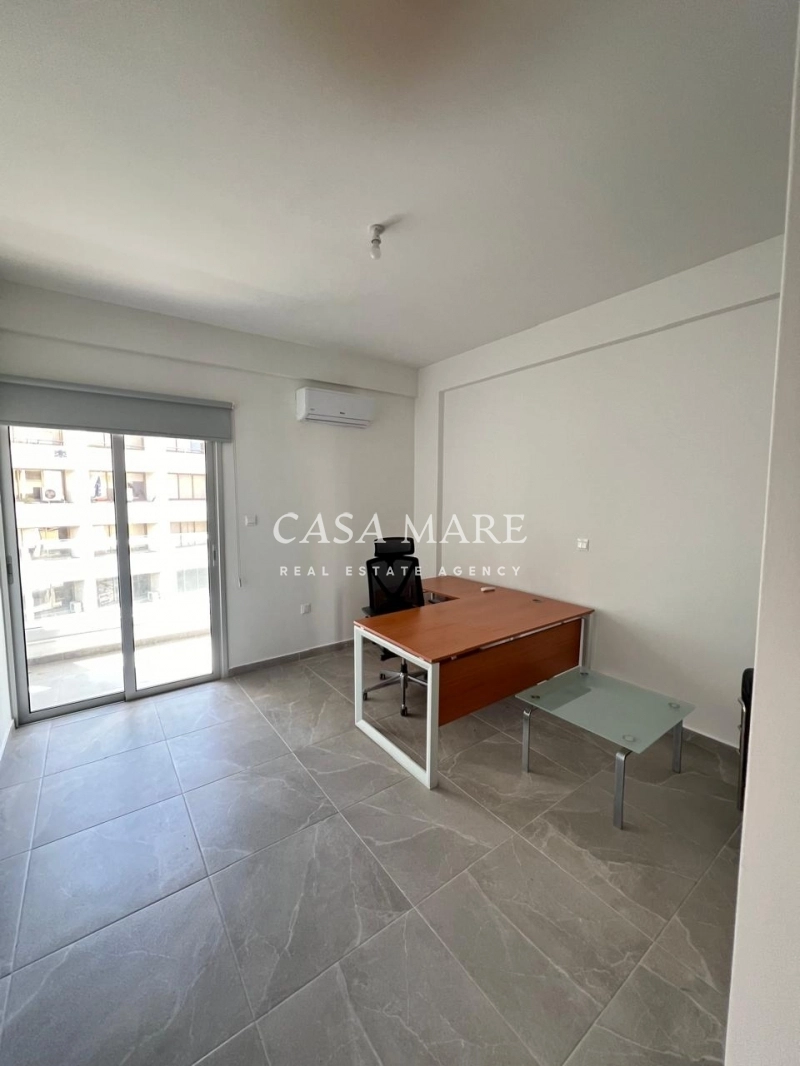 90m² Office for Sale