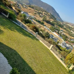 4 Bedroom House for Sale in Akrounta, Limassol District