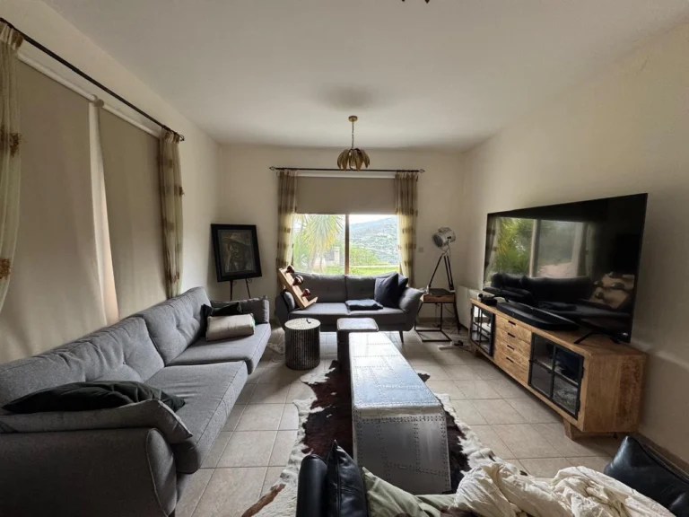 4 Bedroom House for Rent in Akrounta, Limassol District