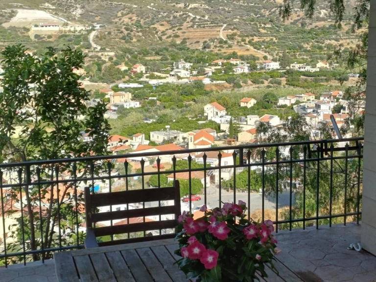 4 Bedroom House for Rent in Akrounta, Limassol District