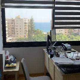 Офис 300 м² в аренду в Лимассоле – Неаполис