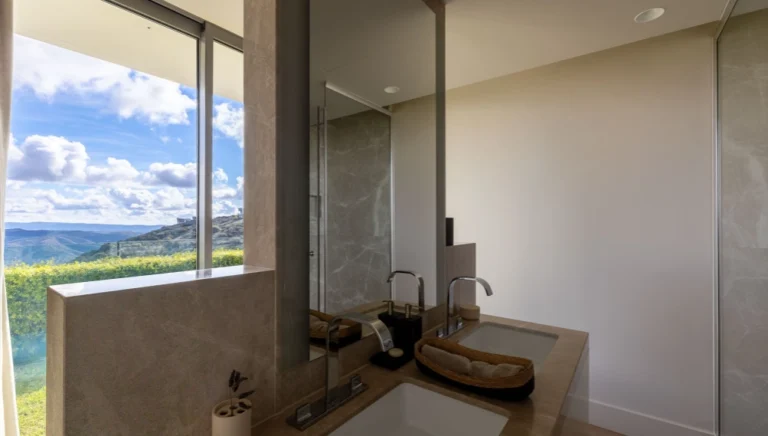 4 Bedroom House for Sale in Tsada, Paphos District