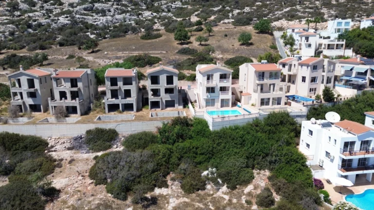 6+ Bedroom House for Sale in Pegeia, Paphos District