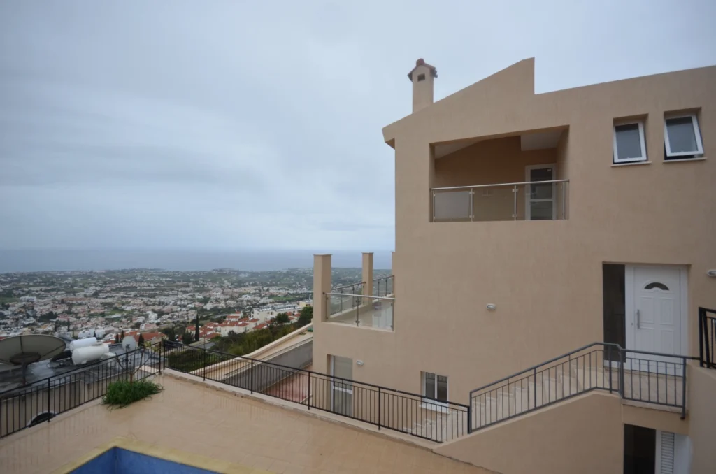 6+ Bedroom House for Sale in Pegeia, Paphos District