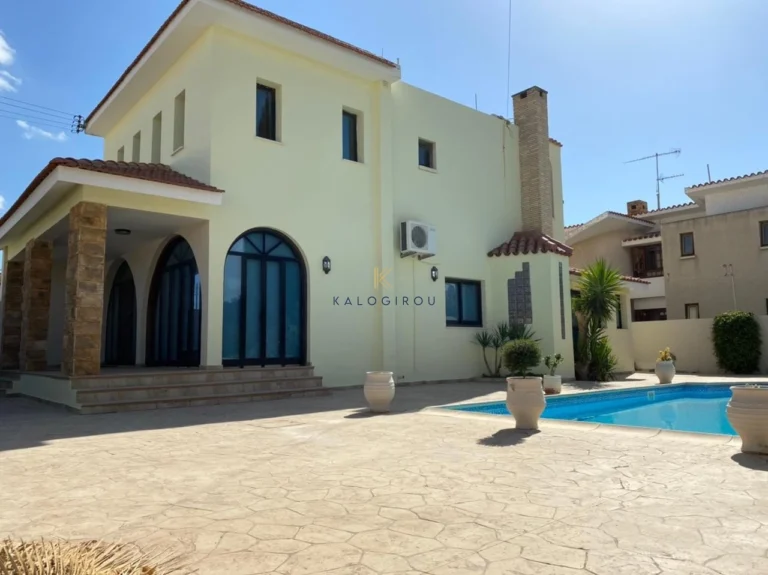 Cheap Houses and Villas for Sale Larnaca up to 500000 euro