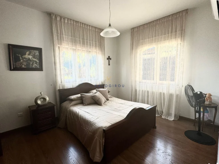 4 Bedroom House for Sale in Aradippou, Larnaca District