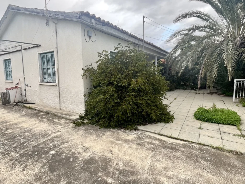 2 Bedroom House for Sale in Engomi, Nicosia District