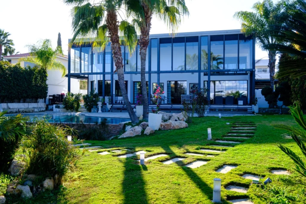 5 Bedroom House for Sale in Engomi, Nicosia District