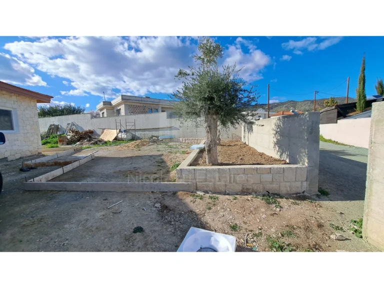 3 Bedroom House for Sale in Parekklisia, Limassol District