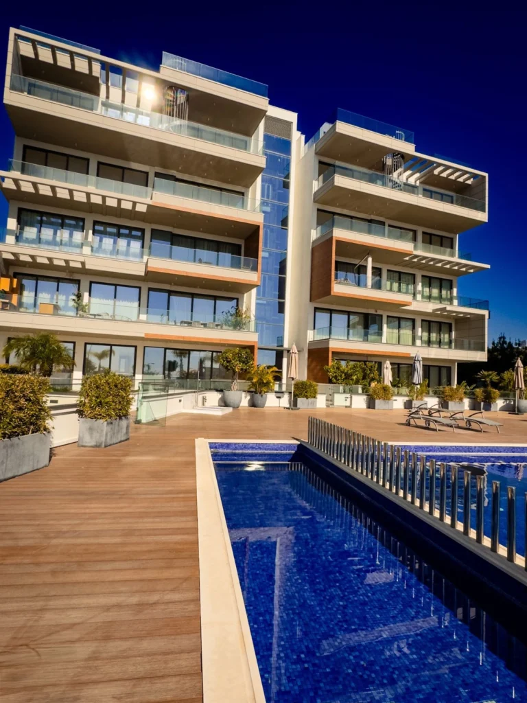 3 Bedroom Apartment for Sale in Amathounta, Limassol District