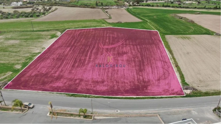 1,083m² Plot for Sale in Aradippou, Larnaca District