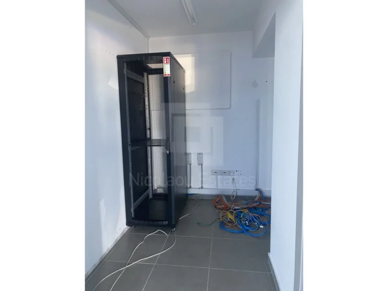 215m² Office for Rent in Limassol – Tsiflikoudia