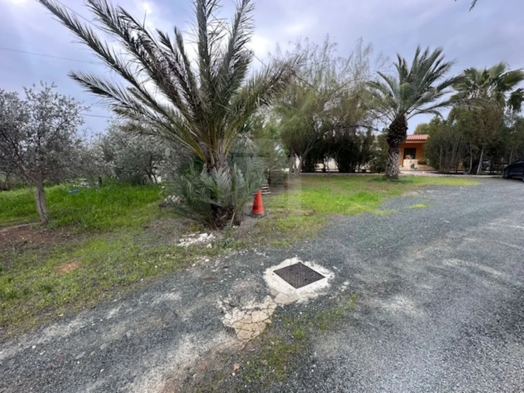 1,821m² Plot for Sale in Strovolos, Nicosia District
