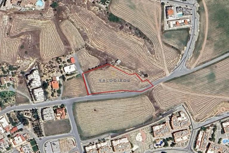 4,348m² Plot for Sale in Tersefanou, Larnaca District