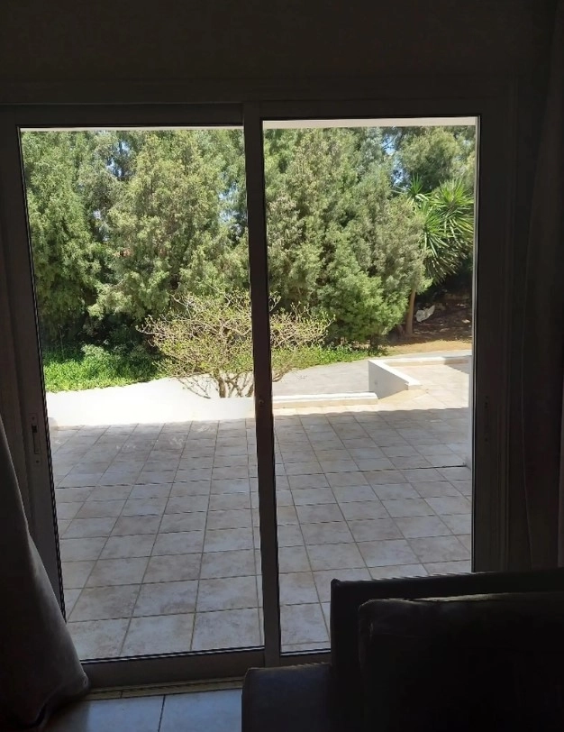 5 Bedroom House for Sale in Pentakomo, Limassol District