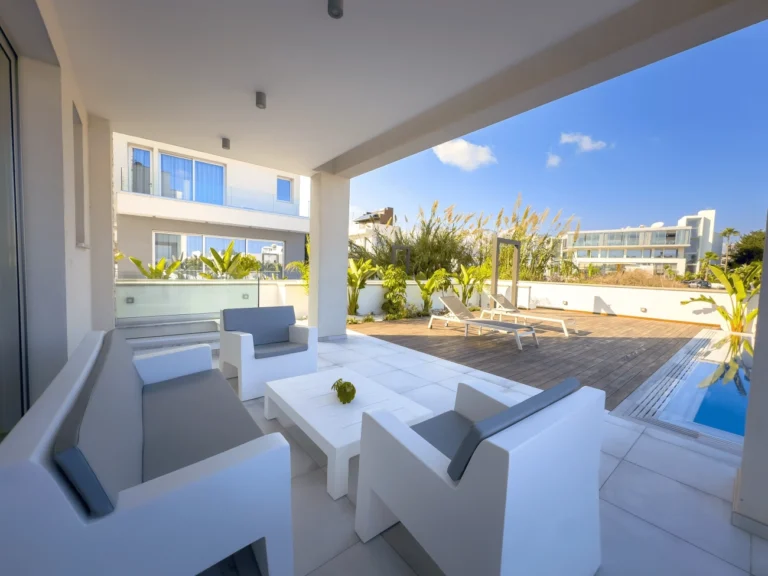 4 Bedroom House for Sale in Famagusta – Agia Napa