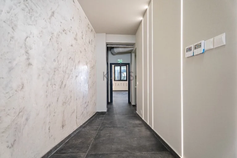 600m² Office for Sale in Limassol District