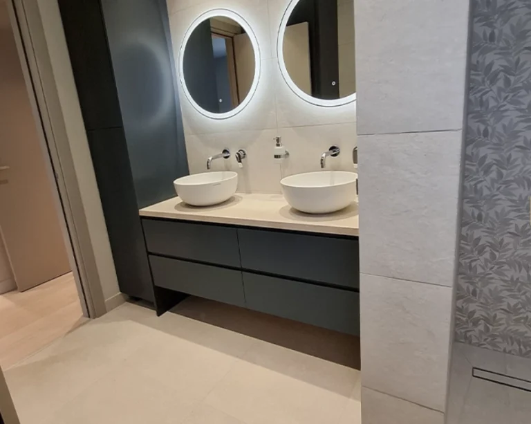 5 Bedroom House for Sale in Nicosia District