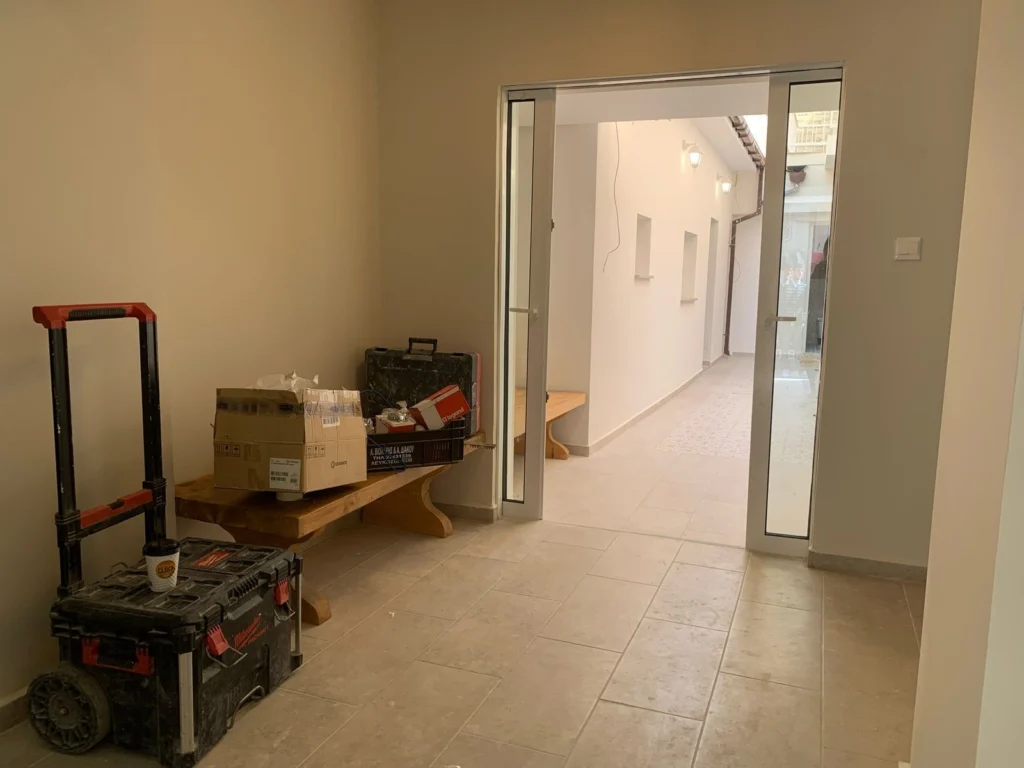 260m² Office for Rent in Limassol District