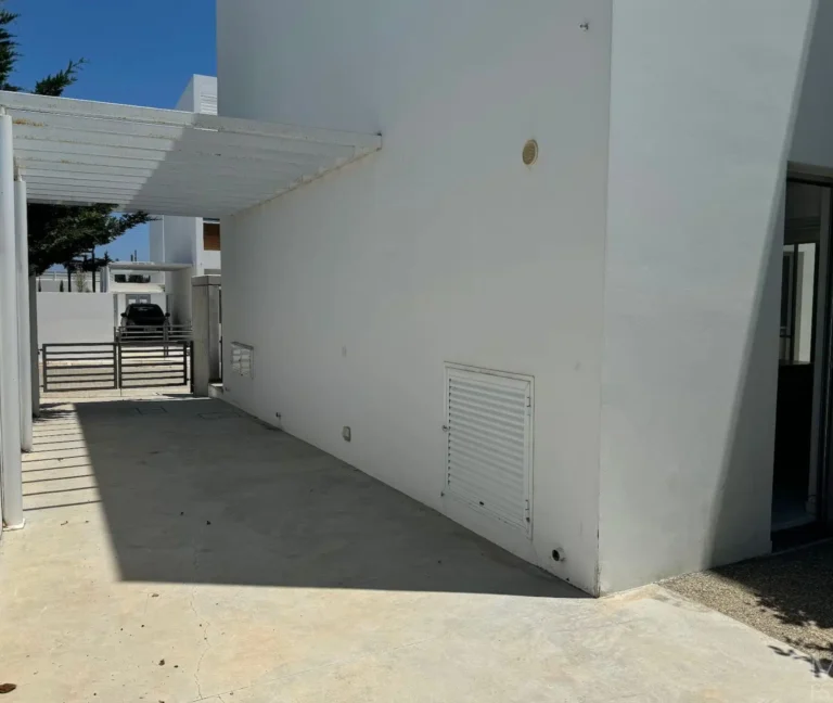 3 Bedroom House for Sale in Famagusta – Agia Napa