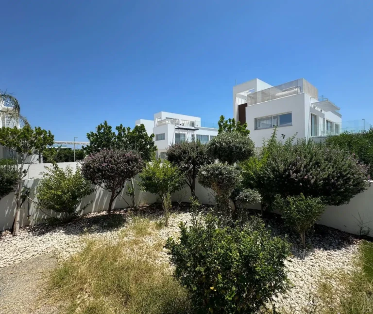 3 Bedroom House for Sale in Famagusta – Agia Napa