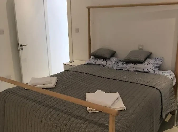 3 Bedroom Apartment for Rent in Larnaca District