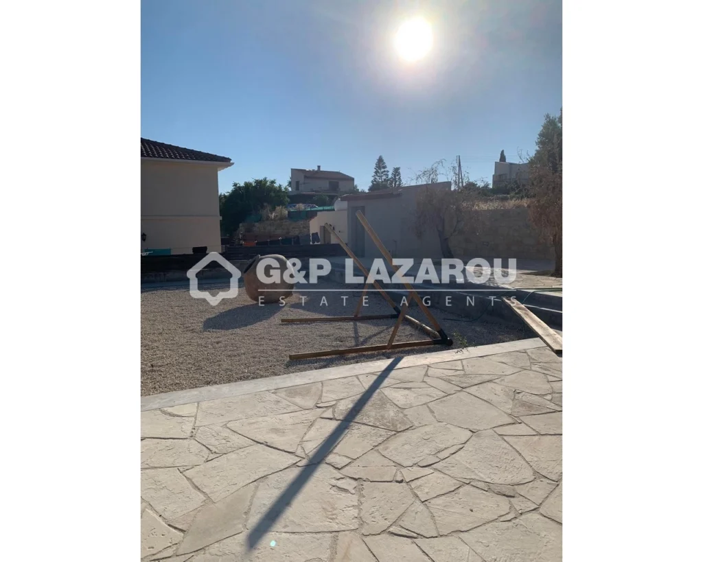 2 Bedroom House for Rent in Anogyra, Limassol District