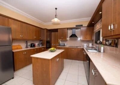 4 Bedroom House for Sale in Mosfiloti, Larnaca District