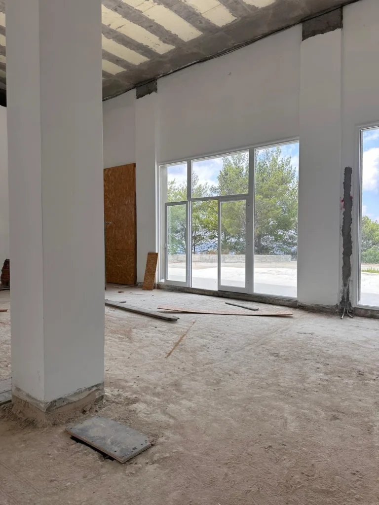 6+ Bedroom House for Sale in Limassol District