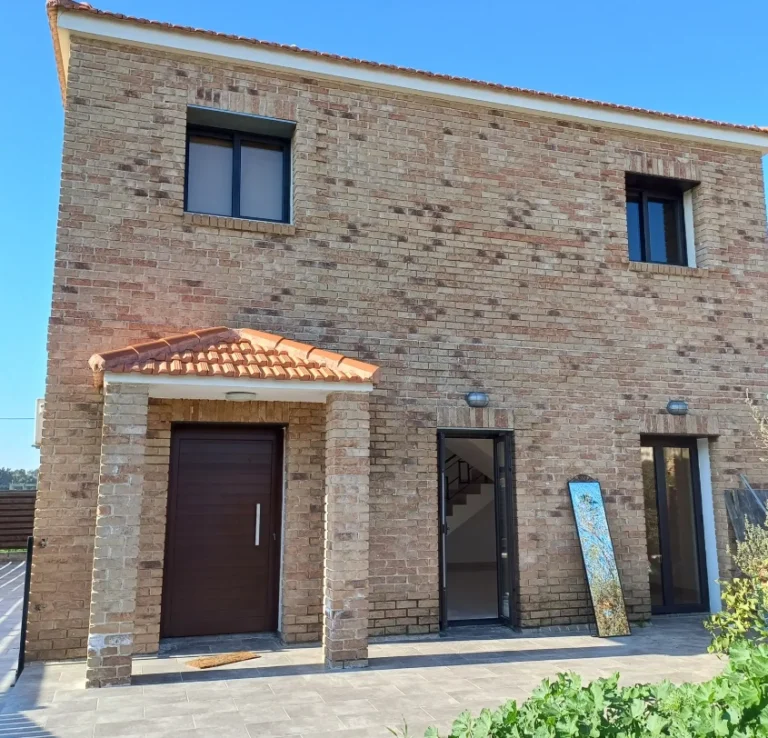 Cheap Houses and Villas for Rent Larnaca