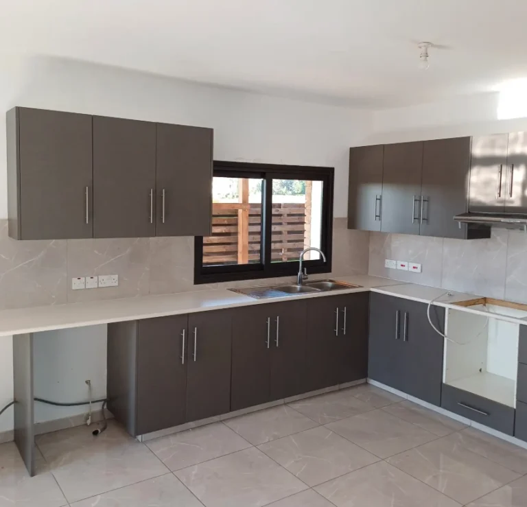 Cheap Houses and Villas for Rent Larnaca