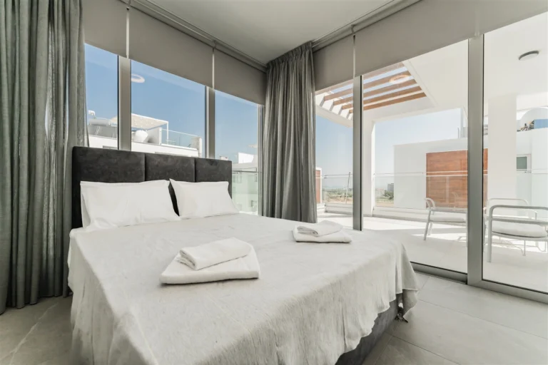5 Bedroom House for Sale in Oroklini, Larnaca District