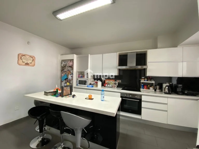 3 Bedroom House for Sale in Lakatamia, Nicosia District
