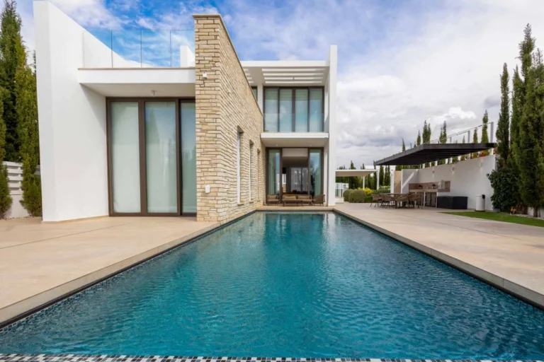 5 Bedroom House for Sale in Pegeia, Paphos District