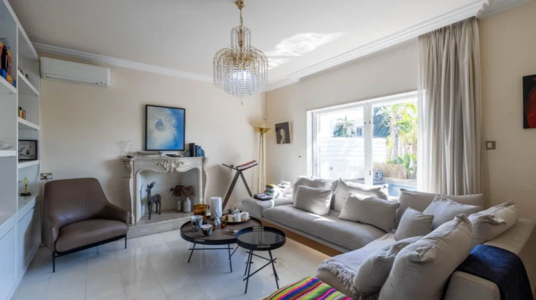 6+ Bedroom House for Sale in Limassol – Kapsalos