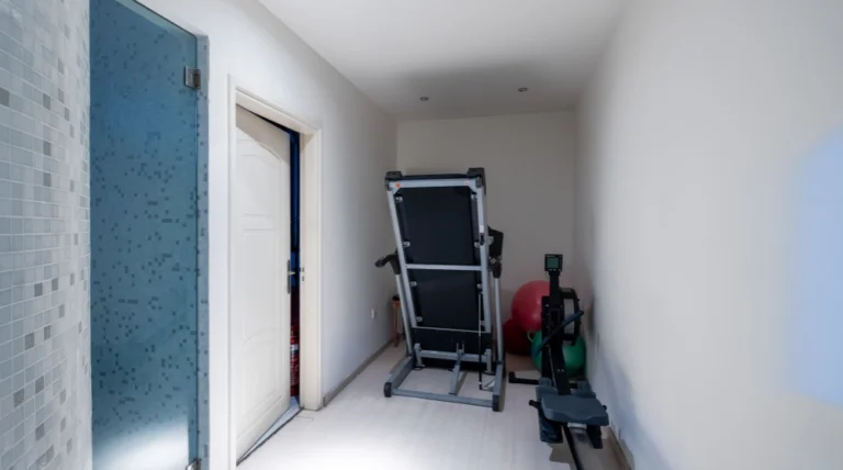 6+ Bedroom House for Sale in Limassol – Kapsalos