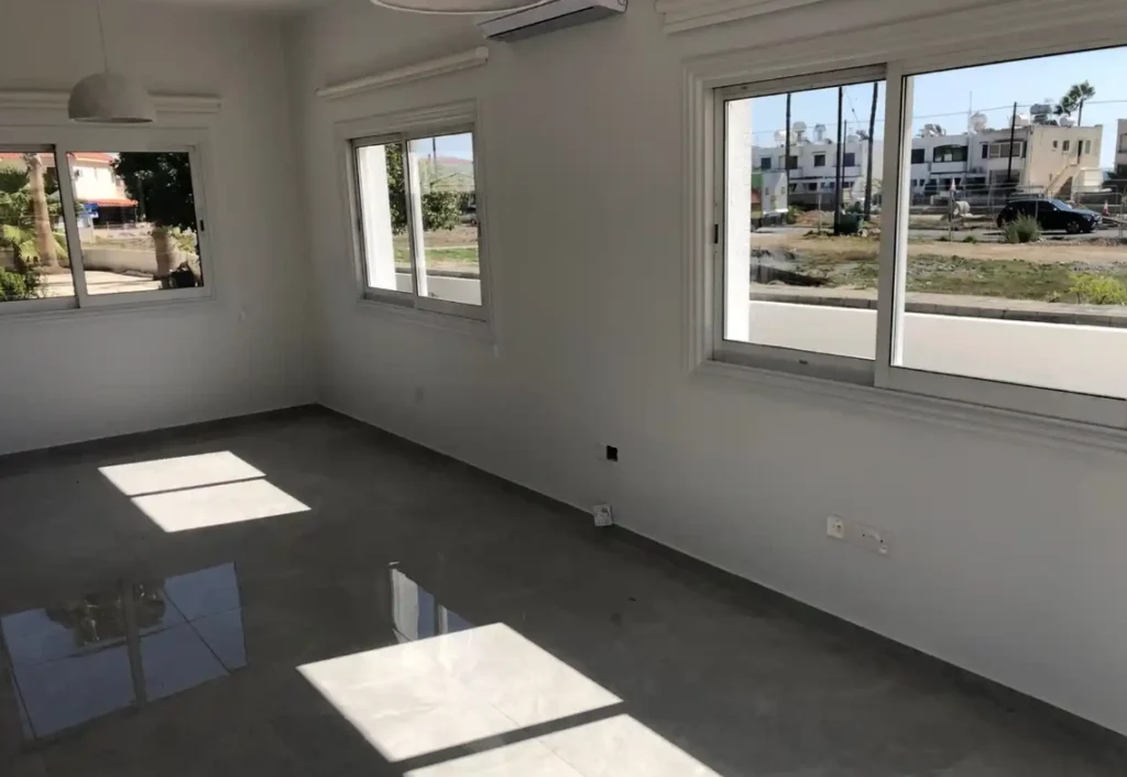 2 Bedroom House for Rent in Oroklini, Larnaca District