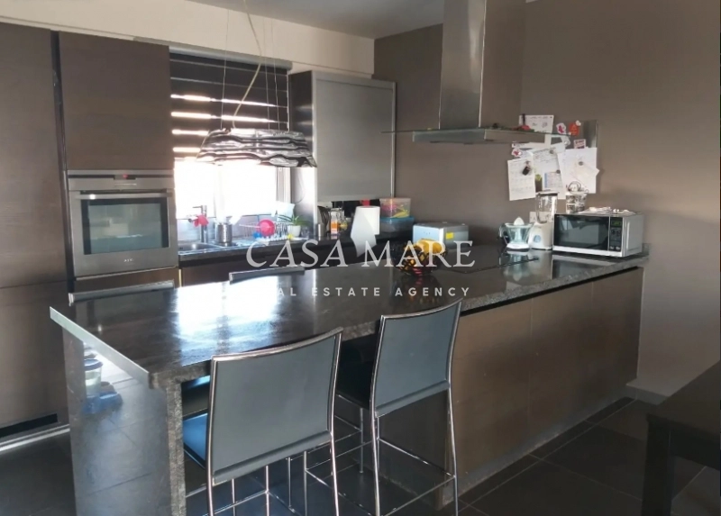 4 Bedroom Apartment for Rent