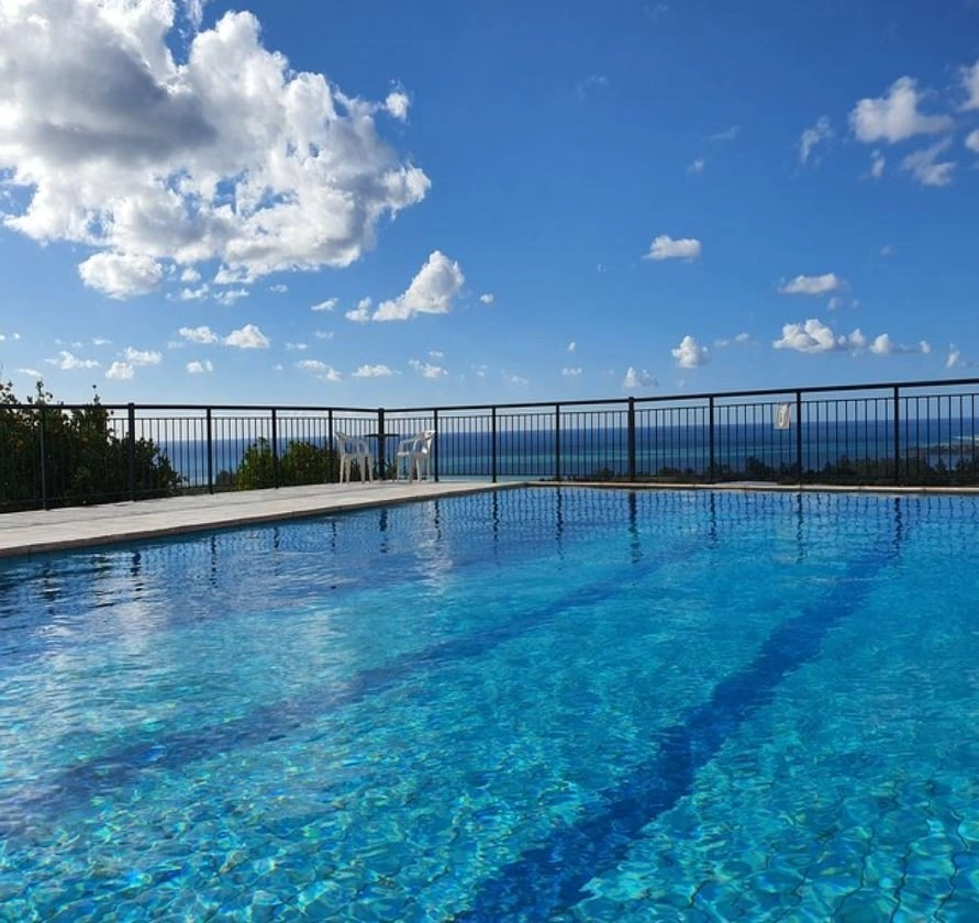 5 Bedroom House for Sale in Kissonerga, Paphos District