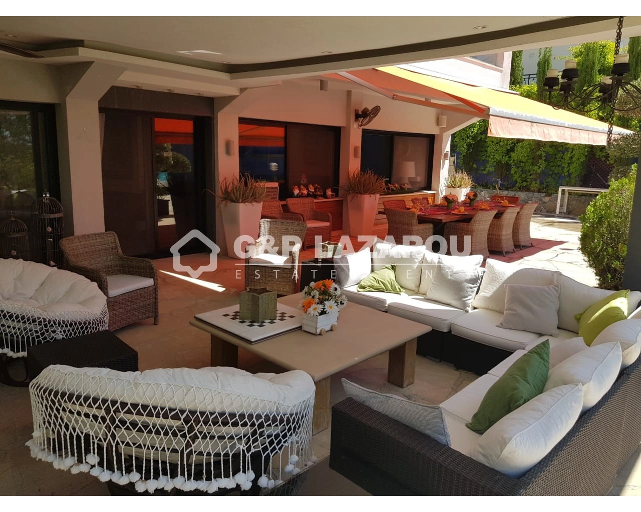 5 Bedroom House for Sale in Moniatis, Limassol District