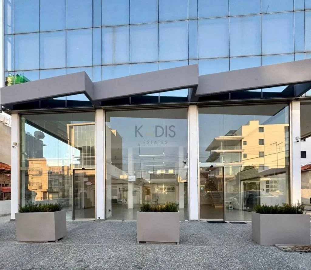 180m² Commercial for Rent in Limassol District