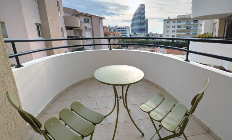 3 Bedroom Apartment for Sale in Germasogeia, Limassol District