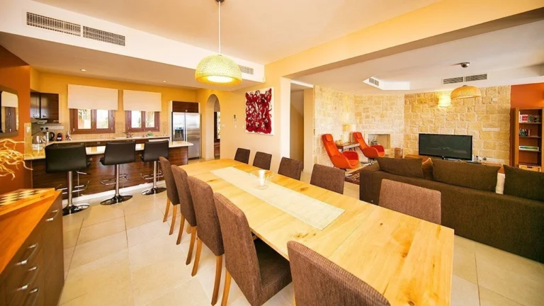 5 Bedroom House for Sale in Aphrodite Hills, Paphos District