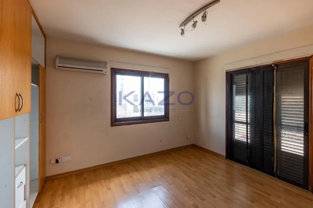 3 Bedroom House for Sale in Strovolos, Nicosia District