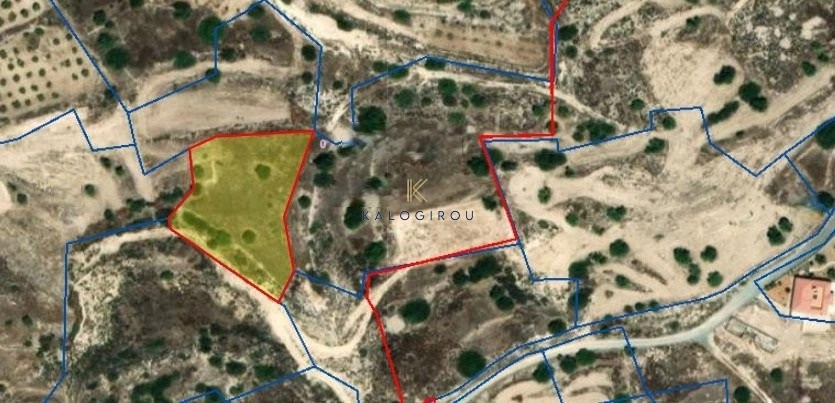 3,011m² Plot for Sale in Tochni, Larnaca District