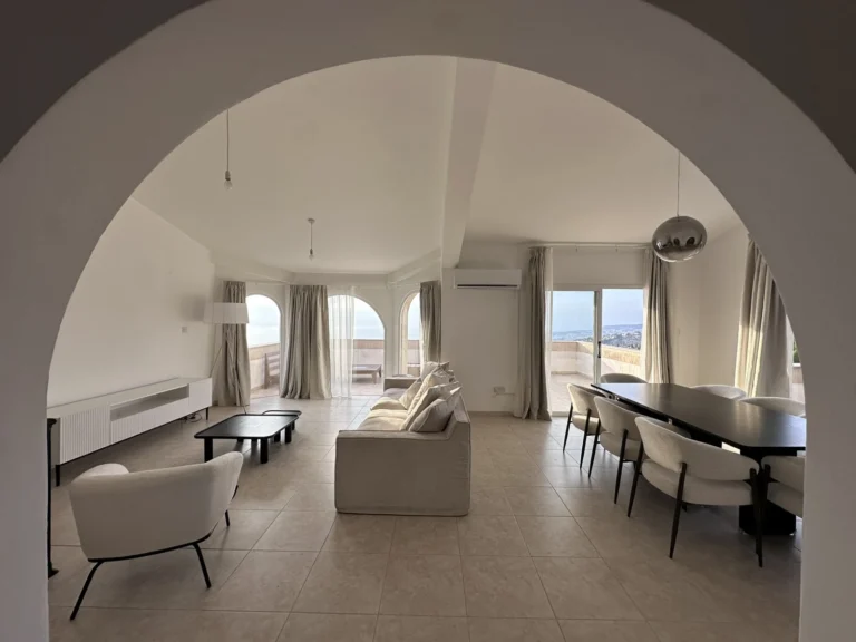 5 Bedroom House for Sale in Tala, Paphos District