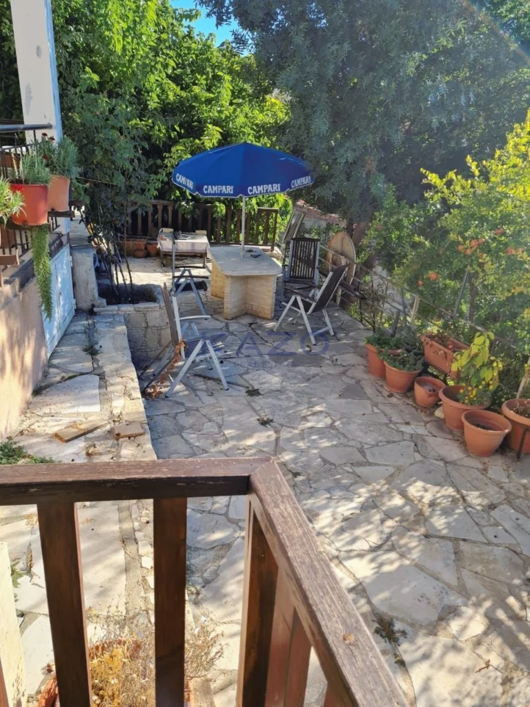 4 Bedroom House for Sale in Vasa Koilaniou, Limassol District