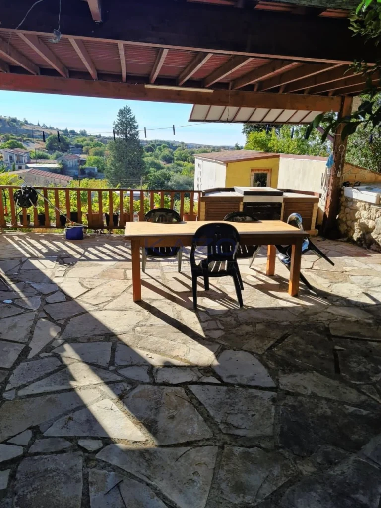 4 Bedroom House for Sale in Vasa Koilaniou, Limassol District