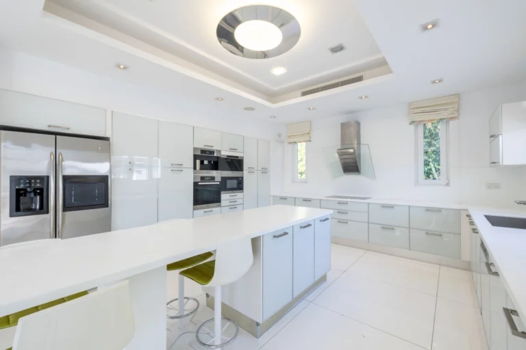 5 Bedroom House for Sale in Pyrgos Lemesou, Limassol District