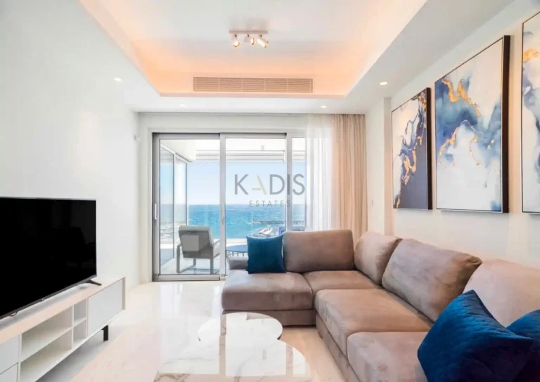 4 Bedroom Apartment for Sale in Parekklisia, Limassol District